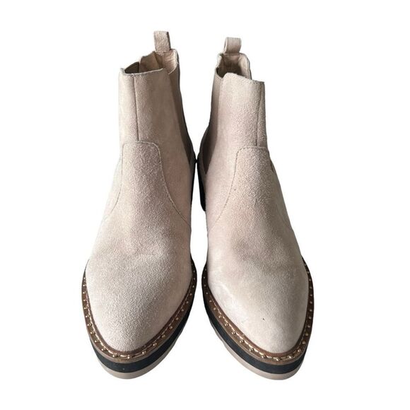 Cecilia New York Gemma Suede Pull On Booties - Picture 4 of 12